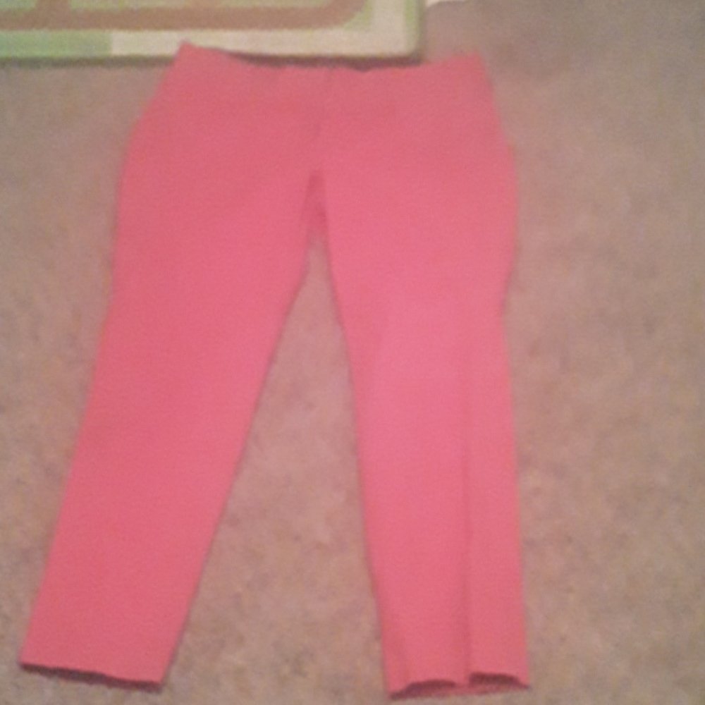 Pink Ankle pants